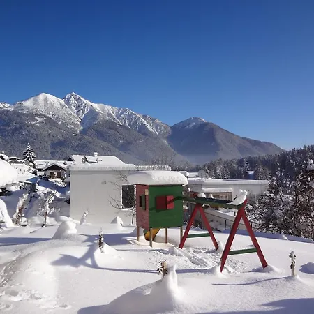 Apartment Haus Kreuzeck Seefeld in Tirol