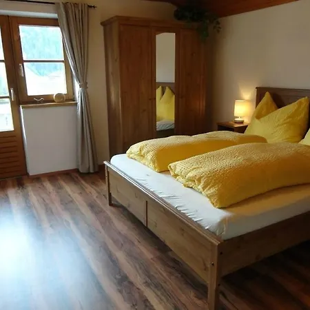 Apartment Haus Kreuzeck Seefeld in Tirol